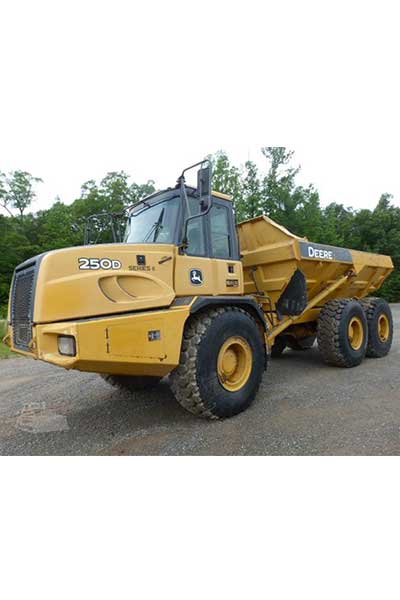 2011 DEERE 250D